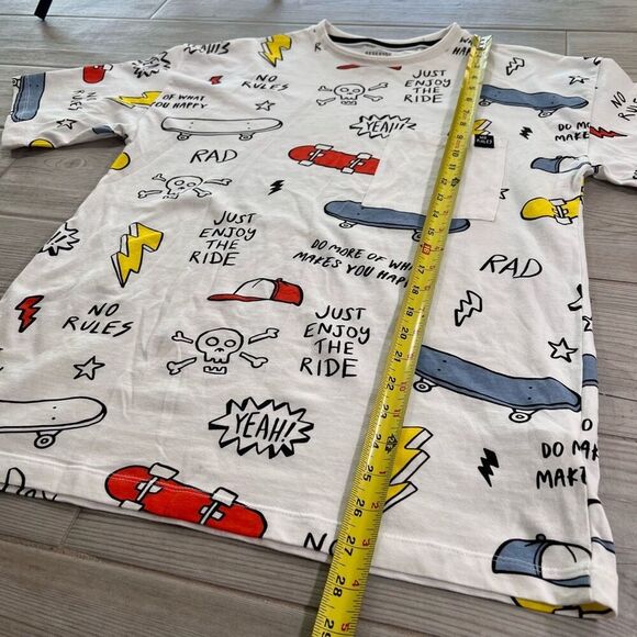 Reserved Eco Aware Short Sleeve Skate Printed White t-shirt Size S/M 100% Cotton - Picture 7 of 9